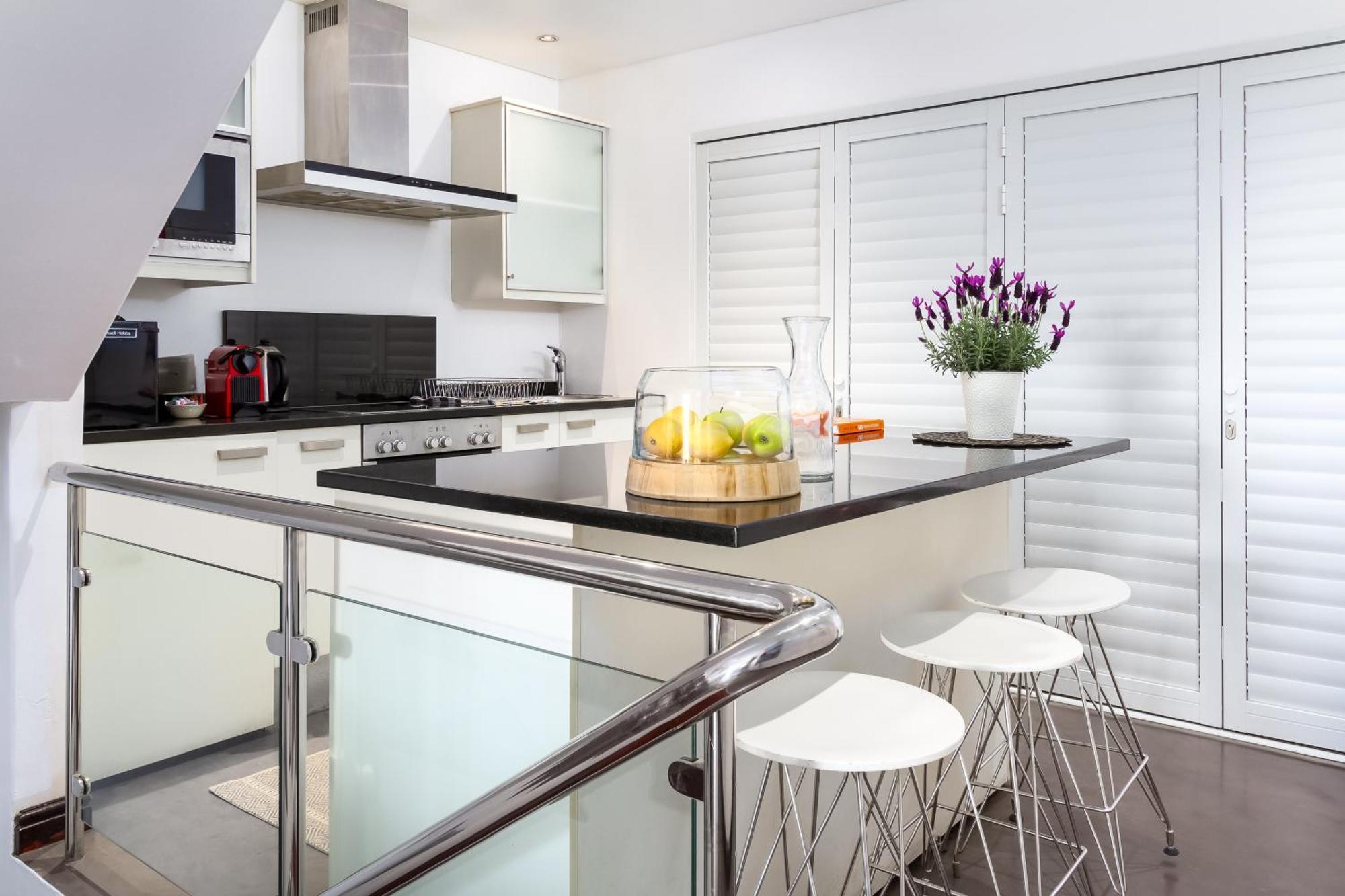 Cape Finest Guest House Located In De Waterkant Cape Town Room photo