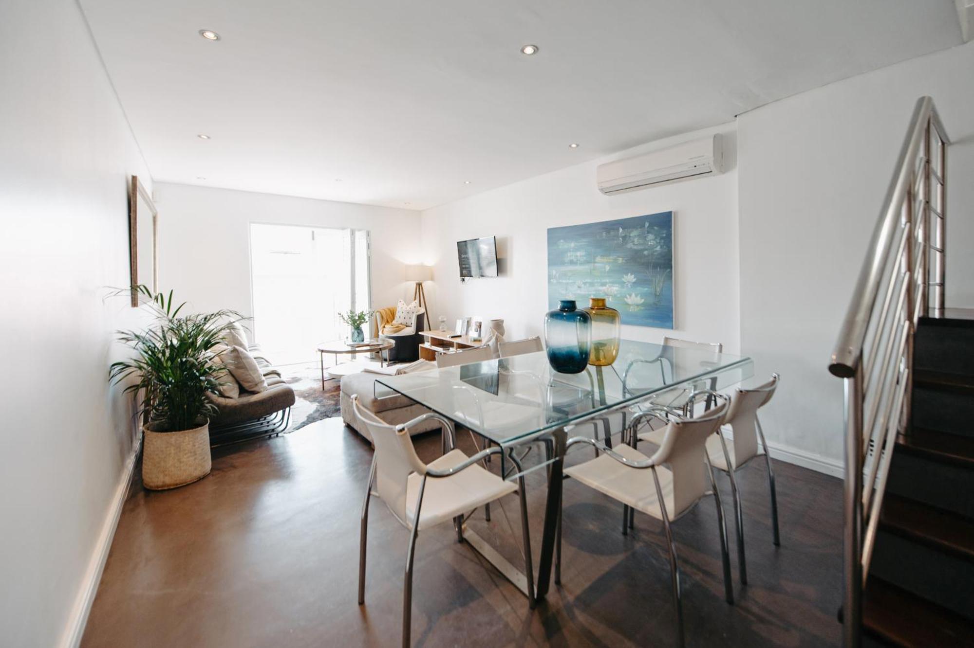 Cape Finest Guest House Located In De Waterkant Cape Town Room photo
